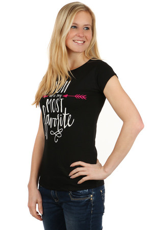 Wyjątkowy stylowy t-shirt damski z modnym nadrukiem. 95% bawełna, 5% elastan