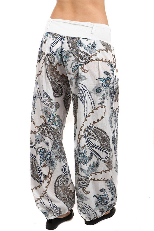 Stylowe spodnie haremki z ciekawym wzorem