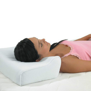 Anatomiczna poduszka zapewniająca komfortowy sen. Została zaprojektowana tak, aby można było spać na boku lub na