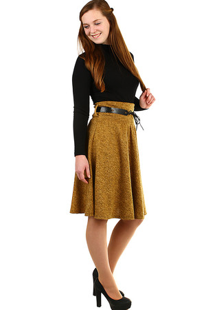 Damska spódnica midi, długość do kolan, mid-cut, ozdobny pasek, materiał bawełniany odpowiedni na zimę lub