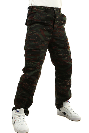 Spodnie męskie w kamuflażu z kieszeniami wygląd armii długie spodnie kolor stały normalna wysokość talii z zapięciem