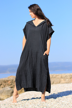 Damska zwiewna sukienka maxi wykonana w 100% z lnu monochromatyczny design Dekolt V kaptur ściągany sznurkiem z tyłu