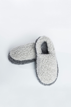 Unisex ciepłe kapcie wykonane z prawdziwej owczej wełny ogrzeją Twoje stopy dla niego i dla niej naturalny materiał
